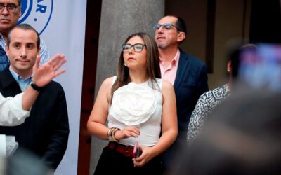 Panistas exigen a «Bobby» López Beltrán atenderse en Imss y dejar vida de lujos