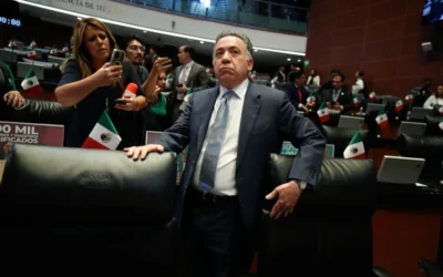 Oficializan la baja de Insunza de Morena en Senado